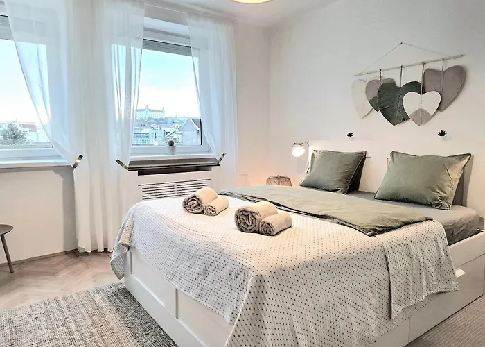 New In The Heart Of The Old Town ברטיסלאבה